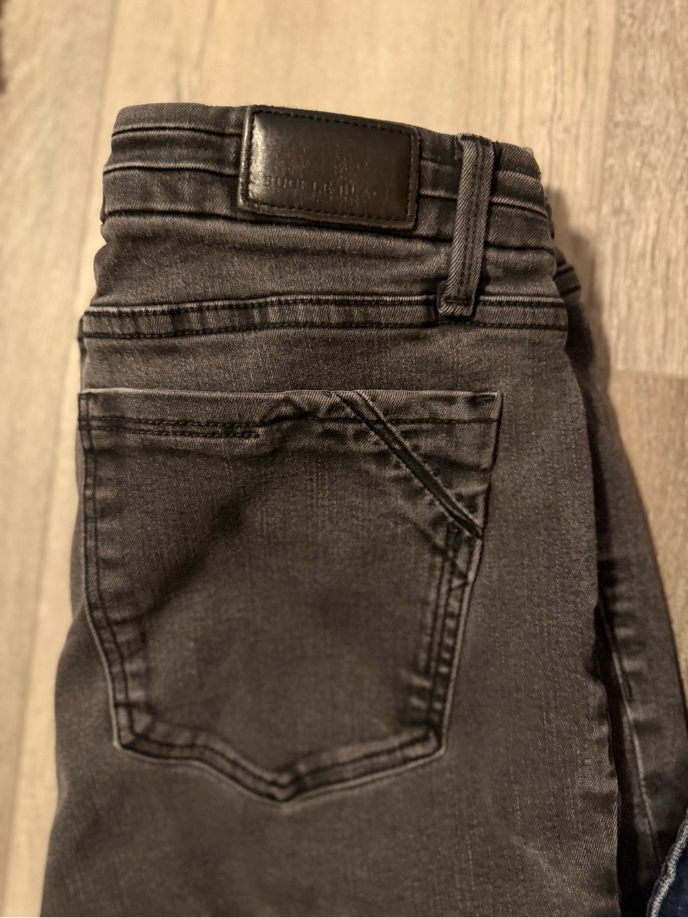 Buckle Black Ankle Skinny Jeans - Black - Picture 3 of 4